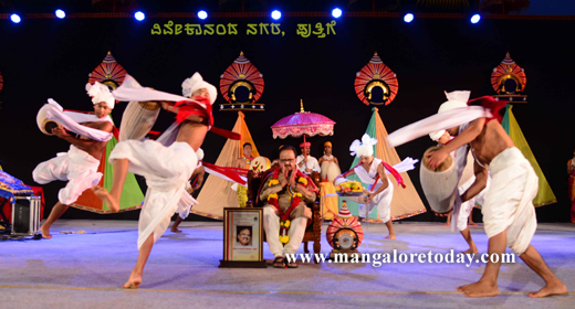 Alvas Virasat 2015